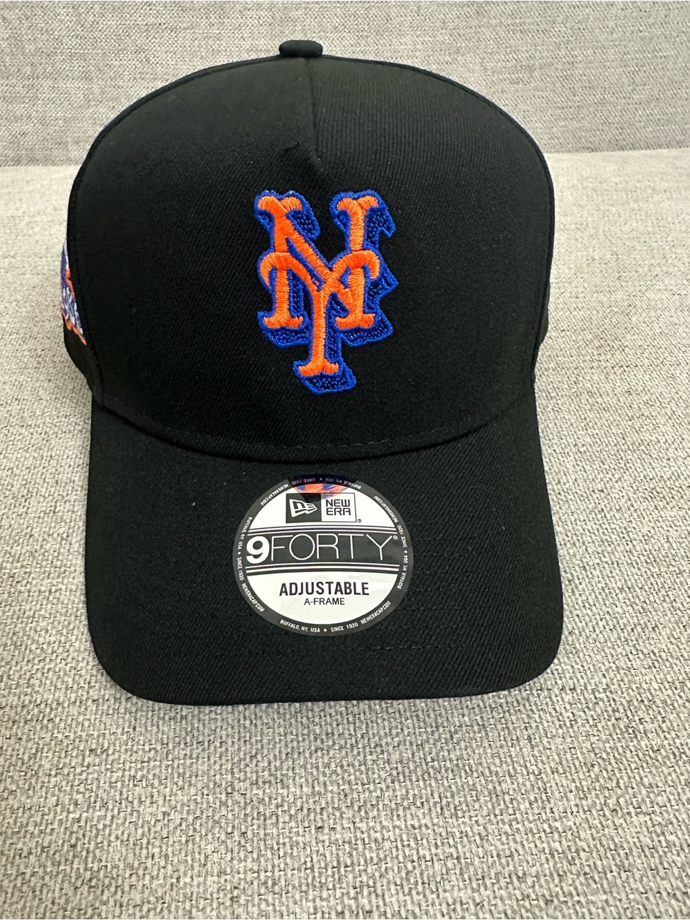 New Era Black 9forty 1986 World Series Cap with Orange & Blue NY Mets Logo